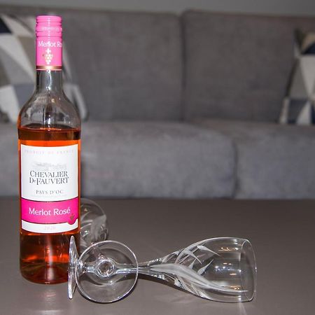 Rena'S Luxury Apartment With Free Private Parking Chania  Exterior foto