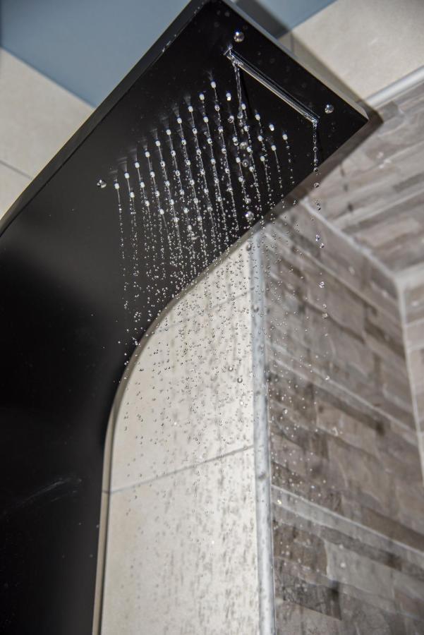 Rena'S Luxury Apartment With Free Private Parking Chania  Exterior foto